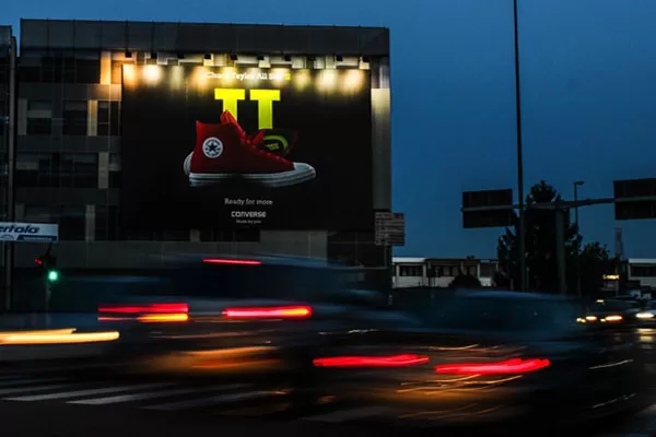 CONVERSE maxi affissione a Verona